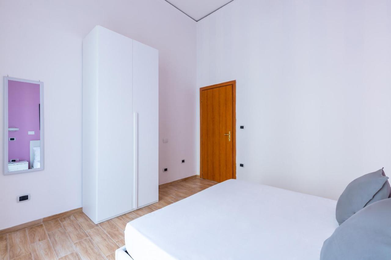 Central Station Family Apartment By Wonderful Italy Napels Buitenkant foto
